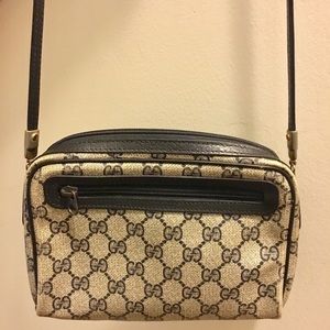 Vintage Gucci Cross Body Shoulder Bag